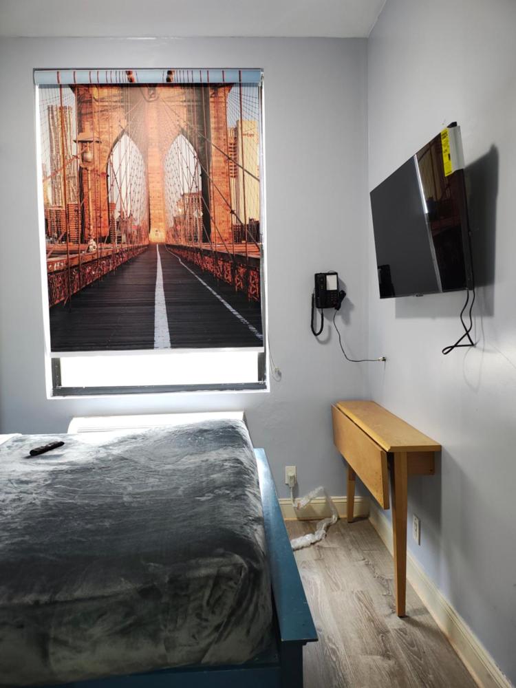 Queen Room interior